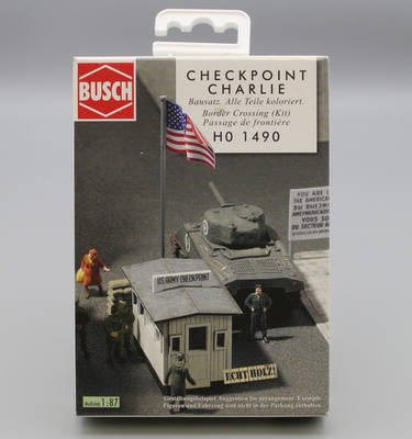 Modellbausatz "Checkpoint Charlie" der Firma Busch