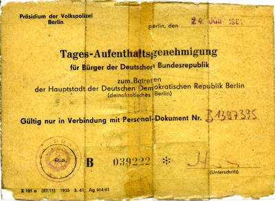 Tages-Aufenthaltsgenehmigung für Bürger der Bundesrepublik Deutschland zum Betreten der DDR;